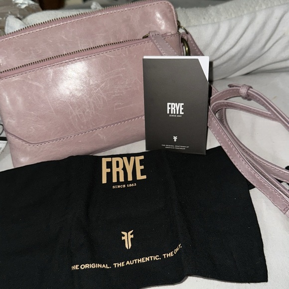 NWT Frye genuine leather mauve pink crossbody has pocket in front wrislet strap - Picture 6 of 11